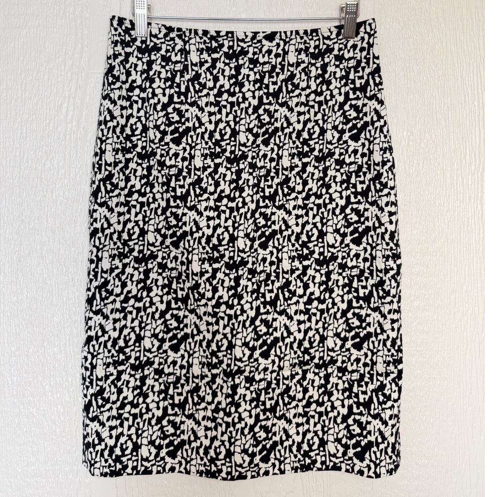 Rickie Freeman Teri Jon Black Cream Abstract Jacquard Pencil Skirt Size 2
